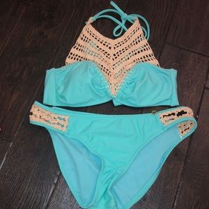 bikini